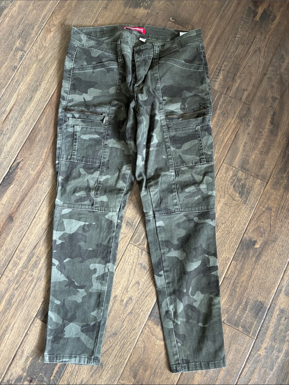 UNIONBAY Women's Olive Camo Cargo Pants